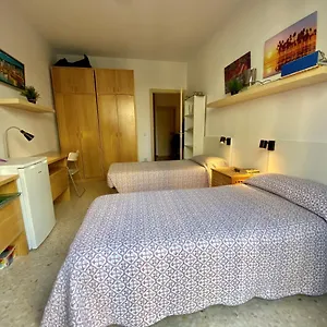 Apartment Barcelona Housing Recommend For Students, Barcelona