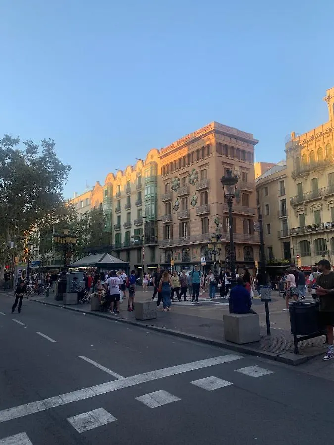 Room Centric Place De Barcelona Apartment